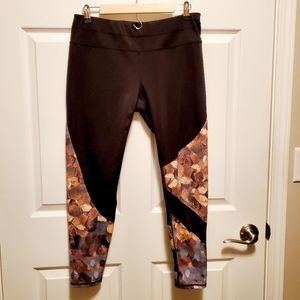 Excellent Condition Large Petite Athleta Yoga Pants